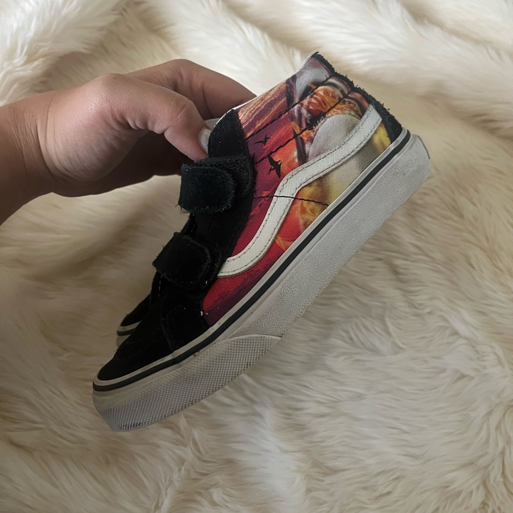 VANS